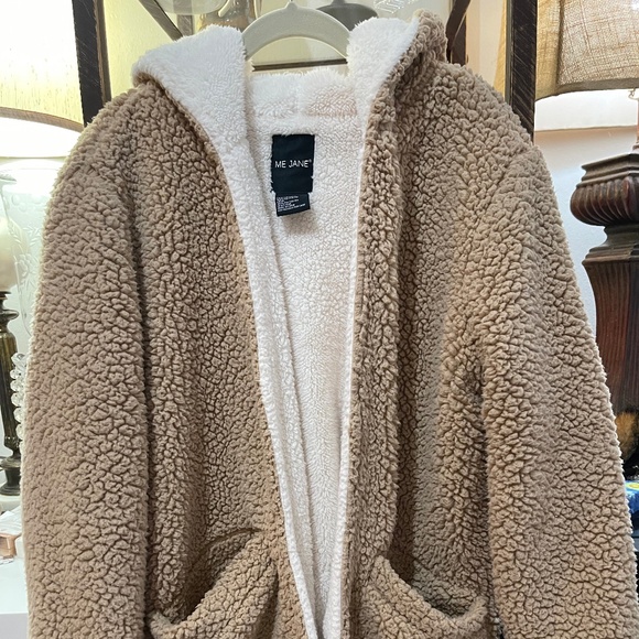 Me Jane women winter sherpa jacket hooded. Small-M,like new. - Picture 2 of 10